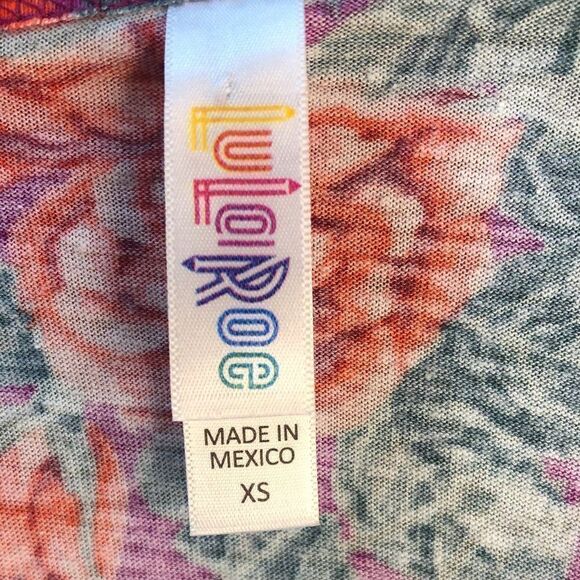 LuLaRoe Floral s/s Tee-XS - Picture 4 of 5